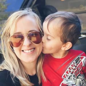 Meet your Posher, Keli